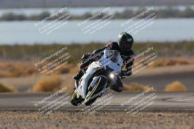 media/Dec-18-2022-SoCal Trackdays (Sun) [[8099a50955]]/Turn 14 (940am)/